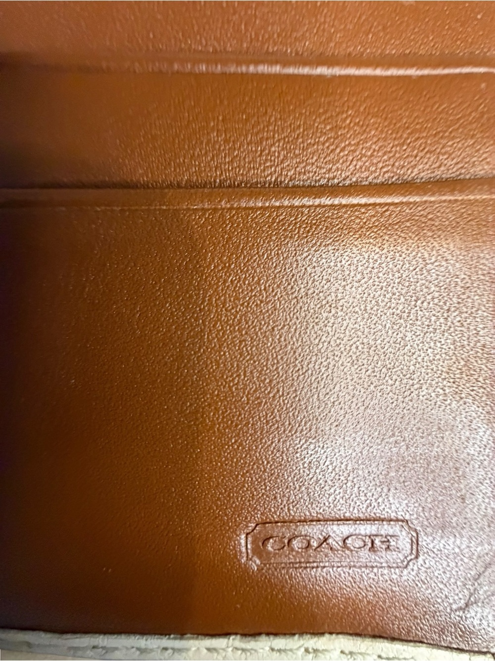 Vintage Coach Cream Leather Wallet with Brown Buckle Strap Y2K - Picture 9 of 13